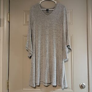 lildy Gray V-Neck Long Flare Sleeves Women's Dress Size S/M